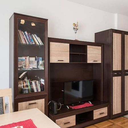 Apartman Bulevar โนวีซาด ภายนอก รูปภาพ